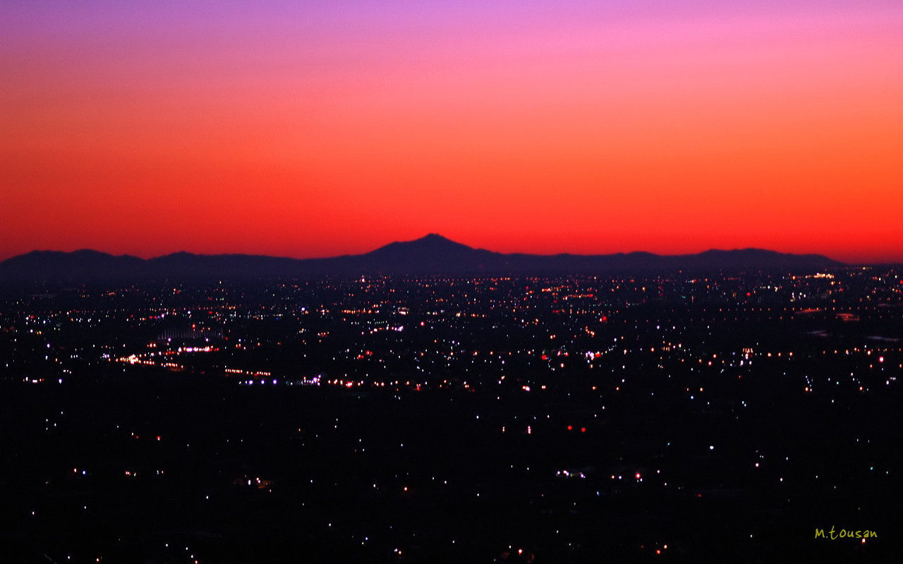 写真 De デスクトップ壁紙 朝焼けと夜景と筑波山
